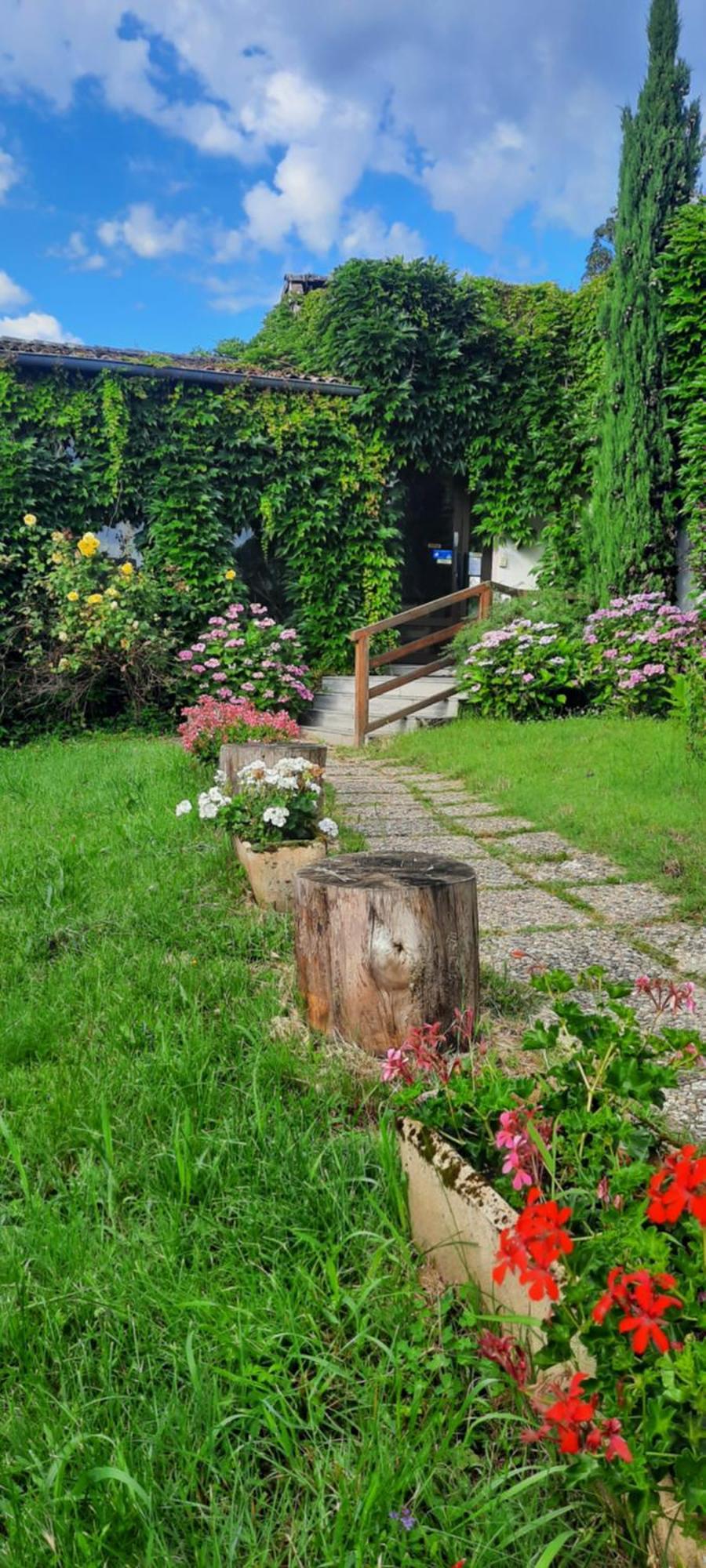 The Originals City, Hotel La Siesta, Annonay Est Davezieux Exterior photo