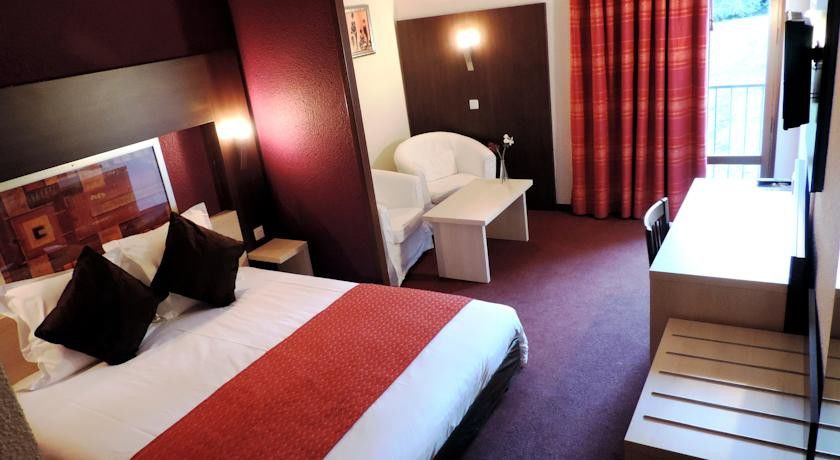 The Originals City, Hotel La Siesta, Annonay Est Davezieux Exterior photo