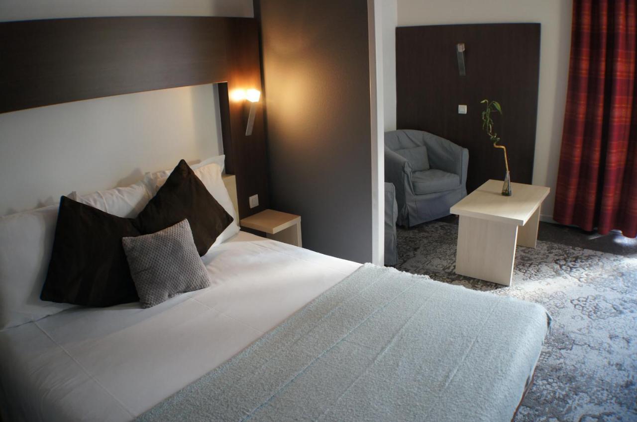 The Originals City, Hotel La Siesta, Annonay Est Davezieux Exterior photo